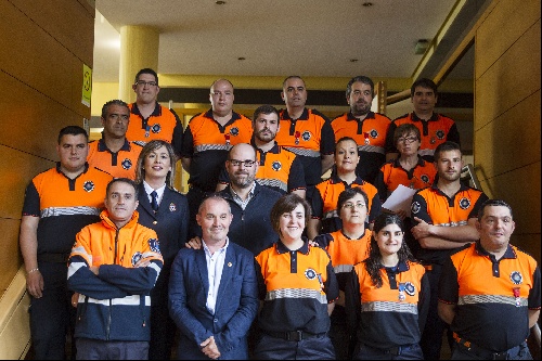 Entrega das Medallas ao Mrito e  Constancia a 16 integrantes da Agrupacin de Proteccin Civil de Santiago (18-06-2016)
