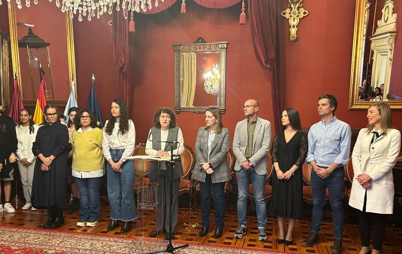 O Concello reivindica o uso da lingua e a figura de Luísa Villalta con motivo do Día das Letras Galegas